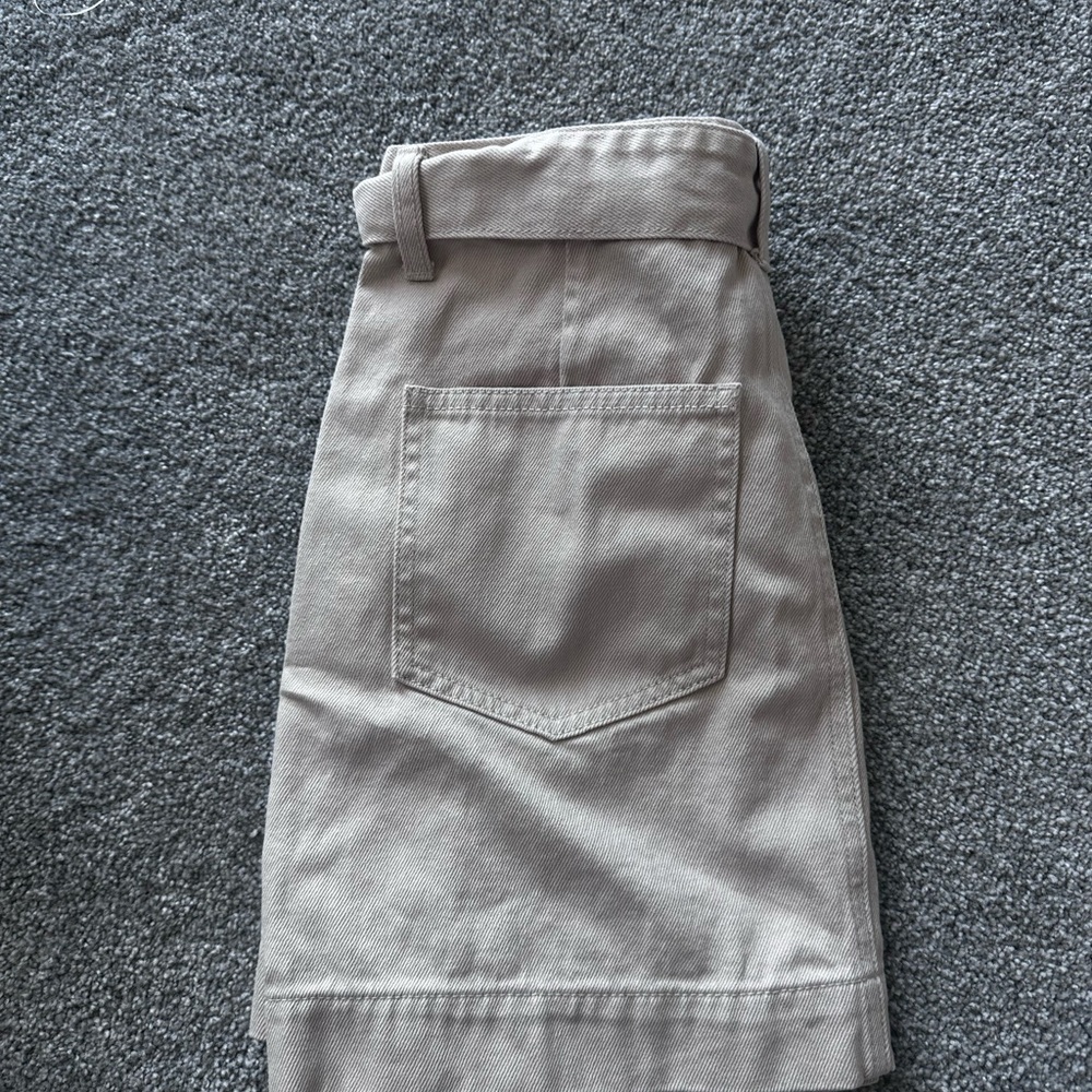 Forever 21 Tan Pencil Cargo Skirt